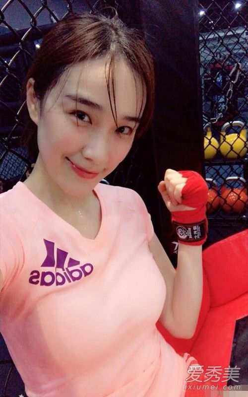 王宝强女友正面照是什么样子 王宝强新女友杨采熙个人资料介绍