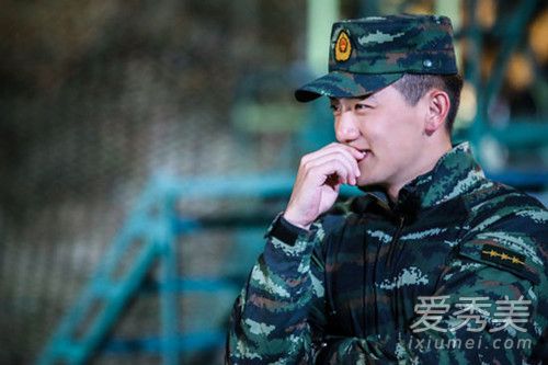 何捷教官爸爸妈妈是谁 何捷的老家是哪里的