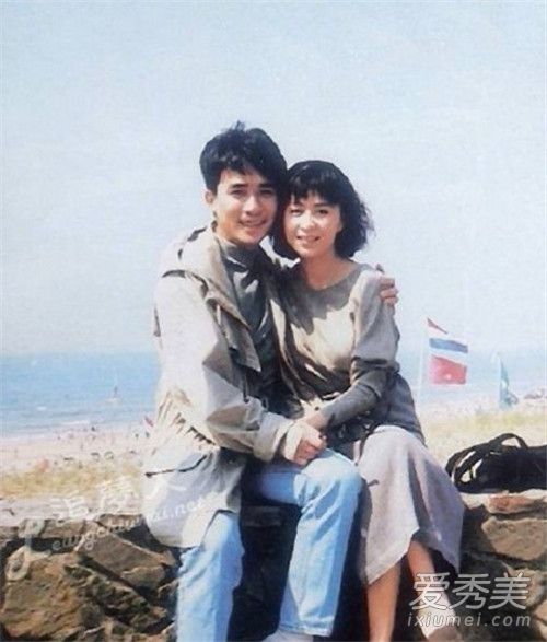 刘嘉玲梁朝伟结婚十周年怎么回事 刘嘉玲梁朝伟什么时候结的婚