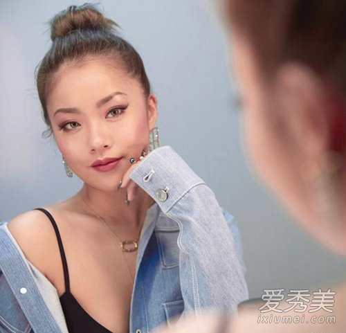 英模回应王菊解约说了什么 英模为什么回应王菊解约