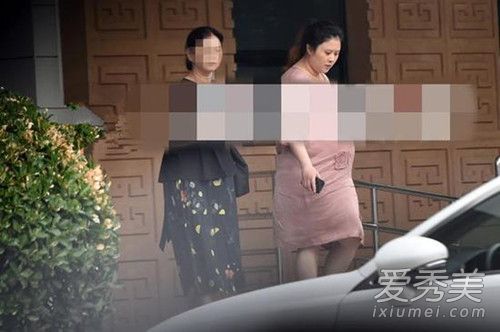 沈腾老婆孕肚是怎么回事 沈腾老婆孕肚照是什么样子