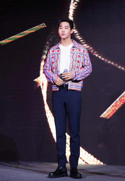 刘宪华父母是谁干什么的 刘宪华家世背景惊人
