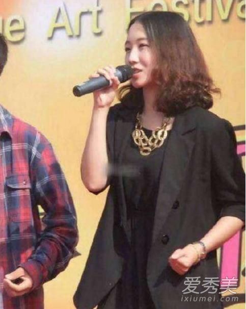 孟美岐抽烟图片是真的吗 孟美岐黑历史419