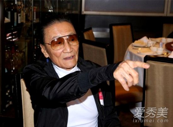 谢贤承认分手怎么回事 谢贤与小49岁女友分手原因