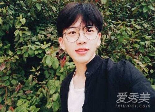 抖音最火的人是谁 2018抖音十大网红排名