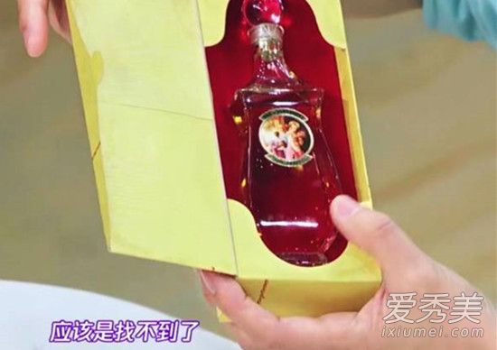 戚薇冰箱放香水是怎么回事 戚薇为什么在冰箱放香水