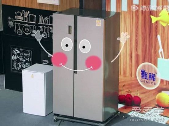 戚薇冰箱放香水是怎么回事 戚薇为什么在冰箱放香水