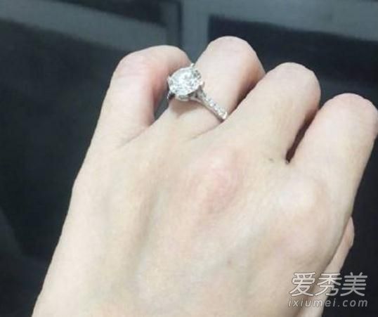 叶璇王小川什么关系 叶璇新男友是王小川吗