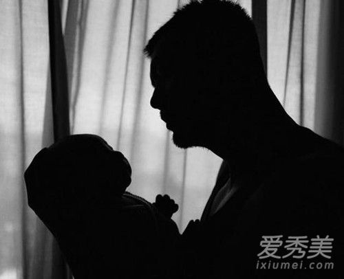 余文乐父亲节晒照怎么回事 余文乐父亲节晒和谁的合照