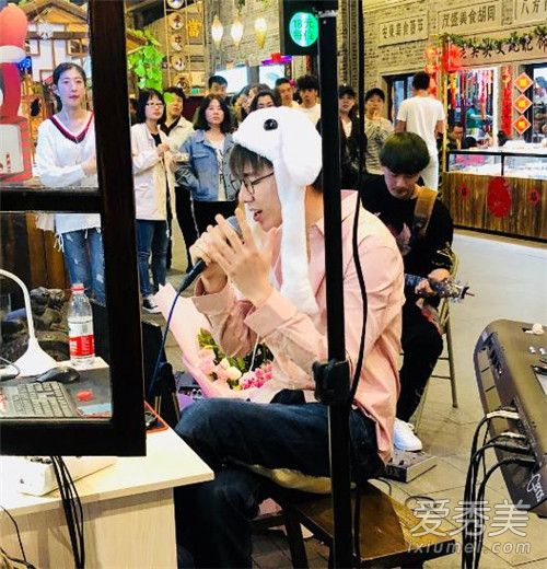 摩登兄弟宁哥结婚照是怎么回事 摩登兄弟宁哥女朋友是谁