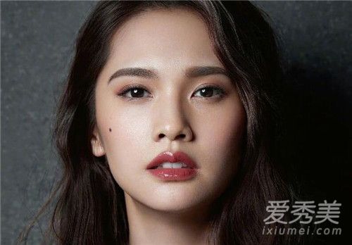 杨丞琳自黑解围是怎么回事 杨丞琳自黑解围的原因