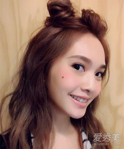 黄子佼调侃杨丞琳整容是怎么回事 杨丞琳整容是真的吗