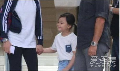 刘德华女儿正面是怎么回事 刘德华女儿正面是什么样子