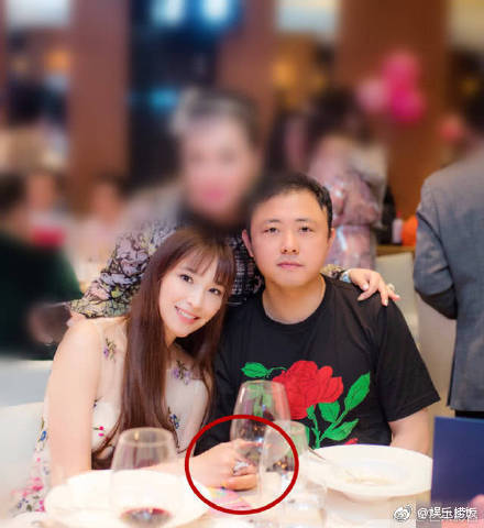 吴佩慈纪晓波为儿子庆生怎么回事 纪晓波为啥不娶吴佩慈