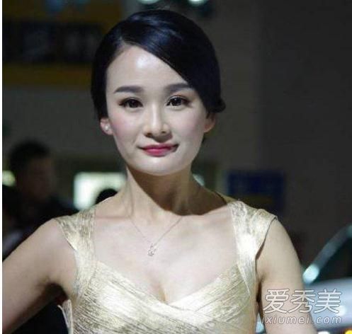 卓亨瑜替的哪个镜头 杨幂替身卓亨瑜整容前照片