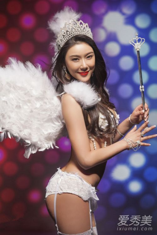 赵雅淇是谁 赵雅淇个人资料微博美胸照曝光