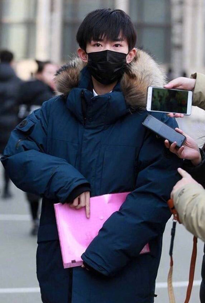 易烊千玺考场趣事是怎么回事 易烊千玺为什么不考北电