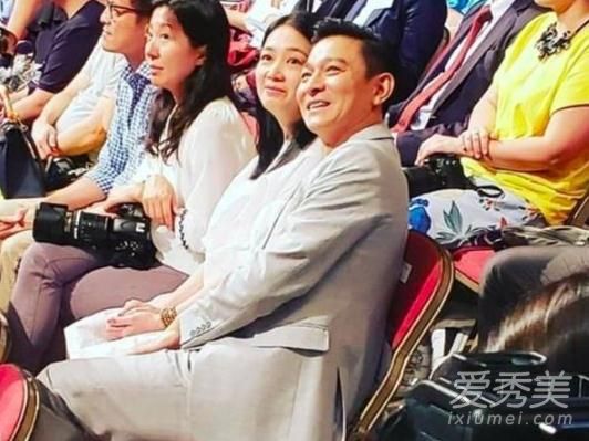 刘德华否认怀孕 幽默回应被网友点赞