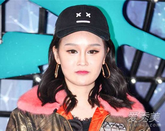 赵本山有几个孩子 赵本山有几个女儿