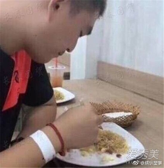 赵本山儿子近照曝光 居然撞脸张翰？