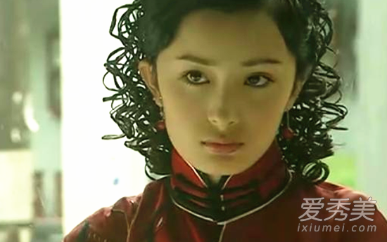杨幂14年前给孙俪做陪衬是什么电视剧？