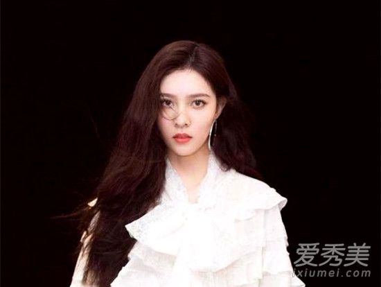 张一山恋情疑曝光是真的吗 张一山女友宋妍霏照片