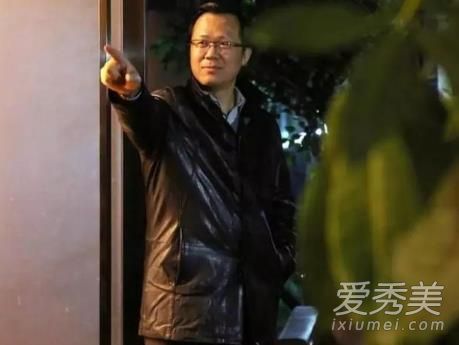 再次被曝小号 娱乐圈第一狗仔卓伟是要回来了？