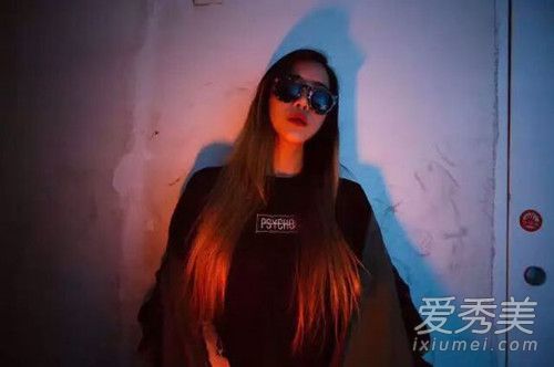 AY杨佬叁是谁 AY杨佬叁个人资料年龄身高微博作品介绍