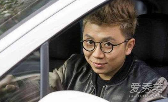 人民的名义演员醉驾冲卡的是谁？