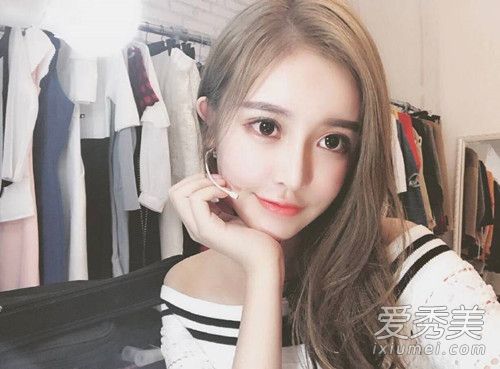 王思聪新女友小锐雯是谁 小锐雯照片个人资料微博介绍