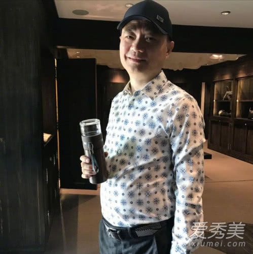 崔永元晒合同炮轰范冰冰怎么回事 崔永元和范冰冰怎么了