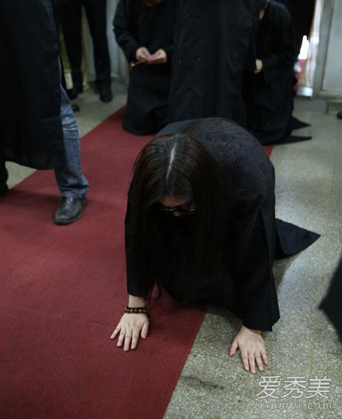 王祖贤自曝没男友感情空白 一心学佛无意复出