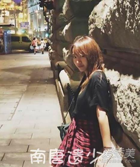 闫妮和前夫17岁女儿近照曝光 美丽动人