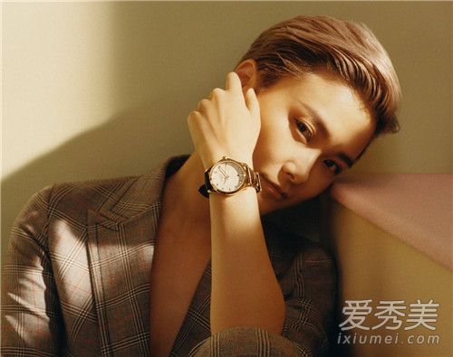 李宇春老公和孩子照片是怎么回事 李宇春结婚了吗