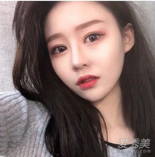 抖音温婉为什么这么火 温婉整容傍富二代黑历史曝光
