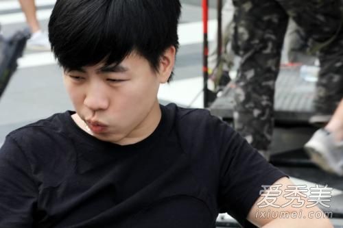 薛之谦认真的雪是写给章龄之的吗 薛之谦和章龄之的故事