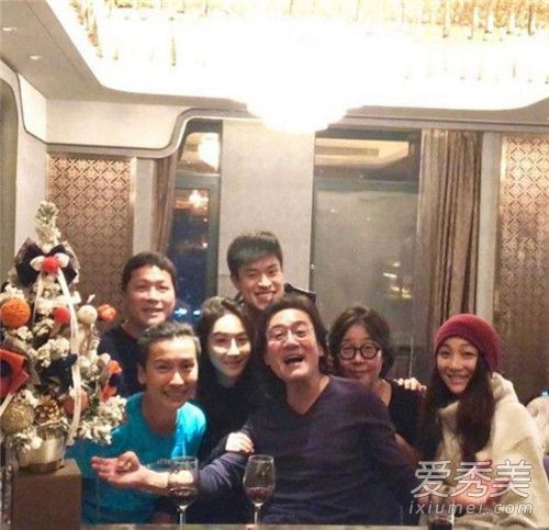 梁家辉小女儿定情照是什么样子 梁家辉小女儿男朋友是谁