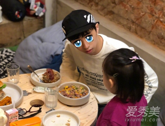 伊能静儿子正脸照片曝光 伊能静儿子资料介绍