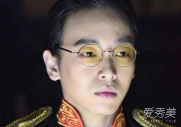彭昱畅是谁的儿子 彭昱畅个人资料家庭背景介绍
