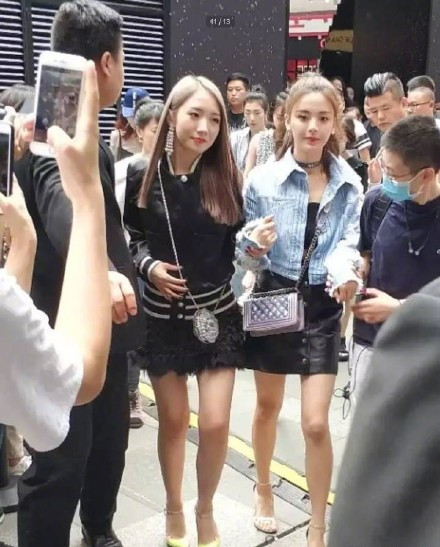 杨超越高跟鞋是怎么回事 杨超越不会穿高跟鞋吗
