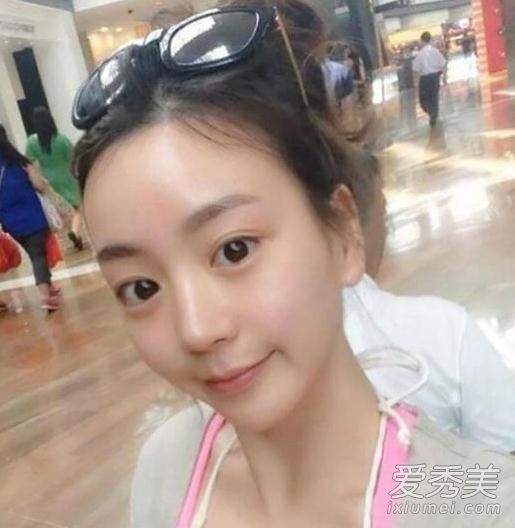 黄荷娜承认与朴有天分手是怎么回事 黄荷娜戏精学院微博