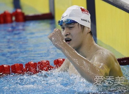 男子400米自由泳比赛孙杨