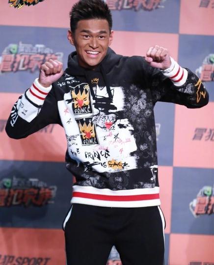 孙杨晒黑被笑是脏脏包 网友：没毛病啊！
