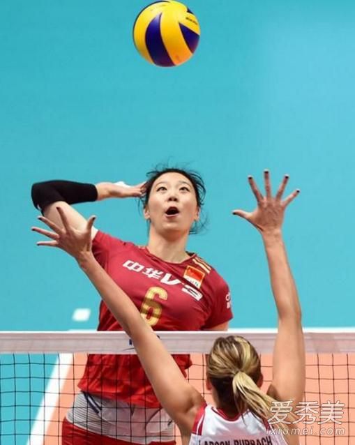 杨珺菁接受求婚是怎么回事 杨珺菁接受谁的求婚