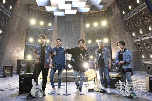 周杰伦回应新歌争议是怎么回事 周杰伦回应新歌争议说了啥