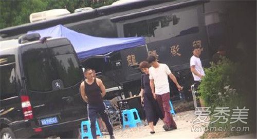 马伊琍全家探班文章怎么回事 马伊琍和文章生了几个孩子