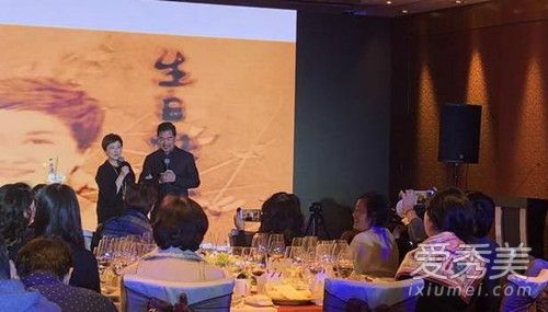 邓婕晒旧照是怎么回事 邓婕和张国立有孩子吗