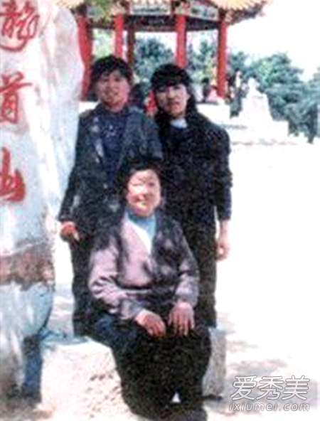 赵本山前妻是谁 赵本山前妻葛淑珍现状如何