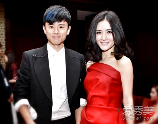 张杰谢娜要离婚？谢娜狂删与张杰秀恩爱微博