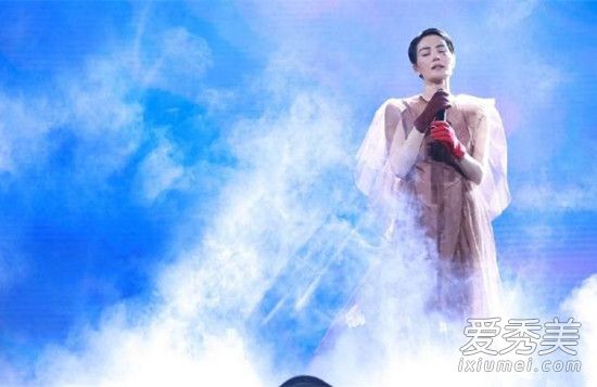 网曝王菲真人秀酬劳近亿 真人秀这么赚钱吗
